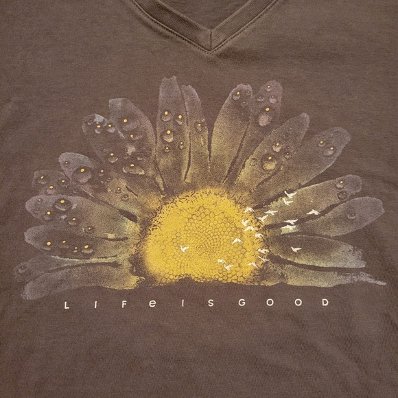 Life is Good XXL Crusher Tee Sunflower Water Droplets Gray V Neck Summer Travel - Picture 3 of 6